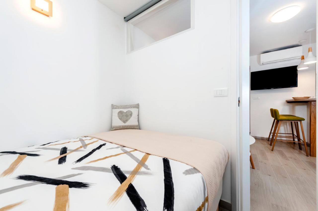 Apartment Amici With Terrace In Center Of Rovinj Exterior foto